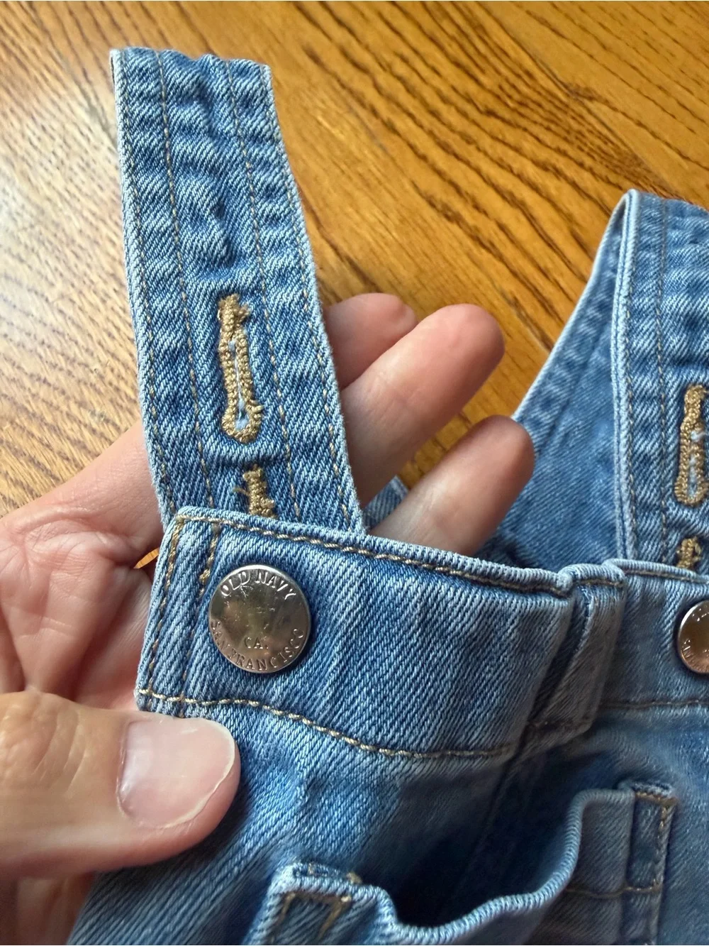 Old Navy Toddler Girls Denim Overalls Cuffed Crop Distressed Size 3T